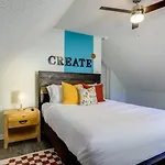 Artsy Savannah Retreat