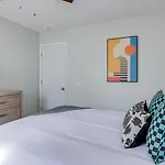 Artsy Savannah Retreat