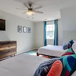 Artsy Savannah Retreat